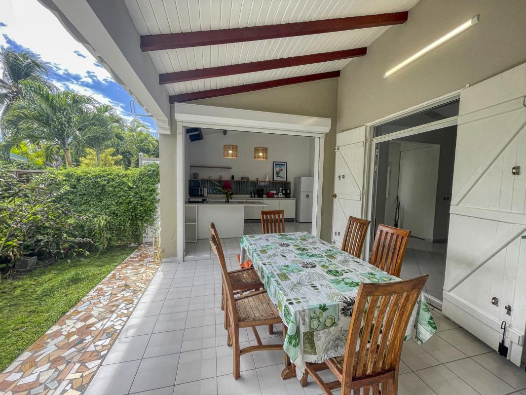 10.Location villa piscine Saint François Guadeloupe_Terrasse